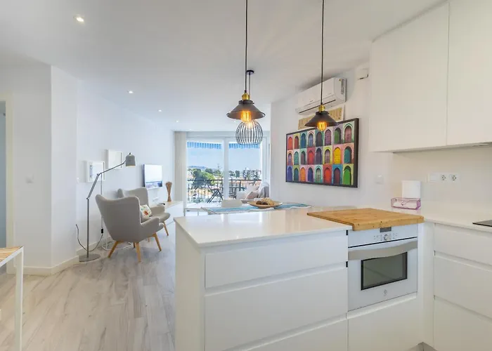 - Urbanizacion Almijara * Nerja